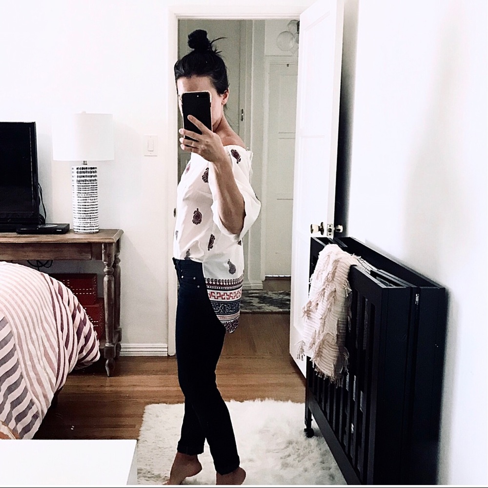 Amanda Uprichard Women’s off the shoulder top